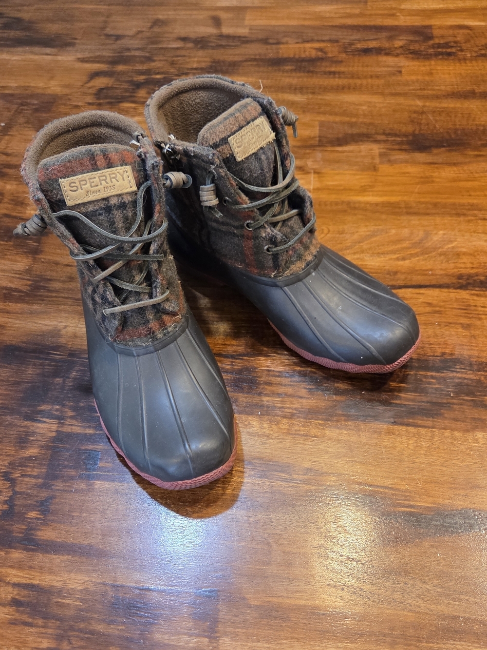 Sperry Women's Saltwater Emboss Wool Poly Duck Rain Boots Size 7M Brown Red Grop